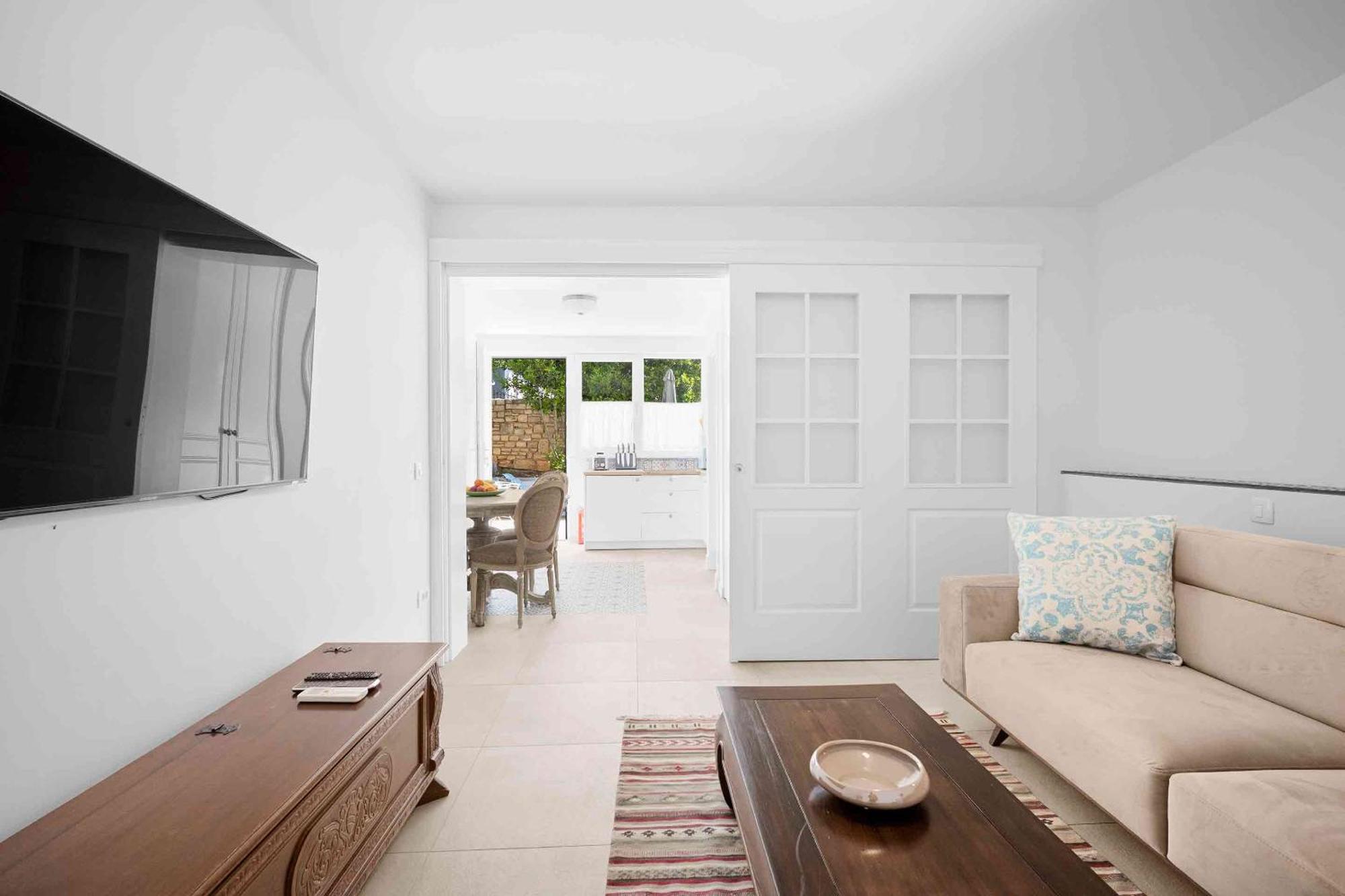 Boutique Guesthouse Sveti Petar, On The Beach, Heated Pool & Boat Berth - Adult Only Nečujam Rom bilde